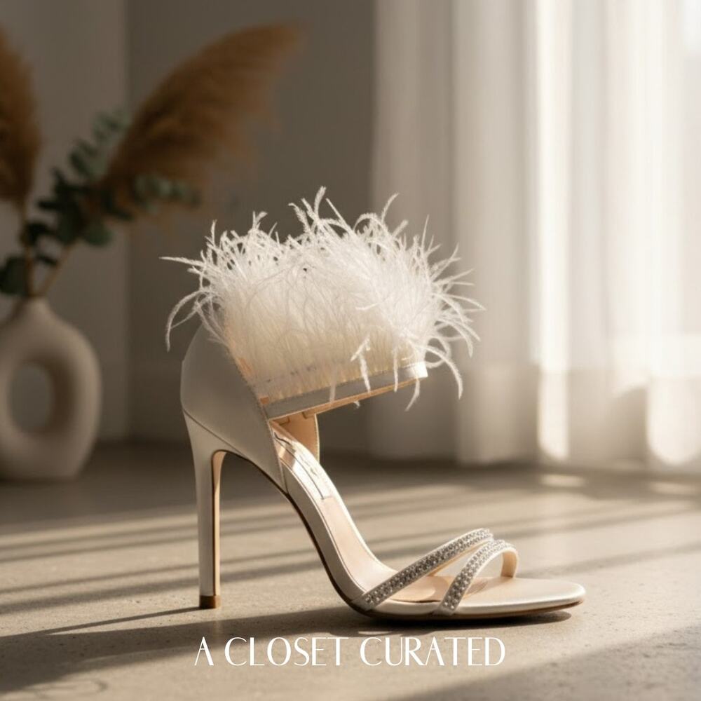 Nina Dalva Feather Sandal 6.5 White